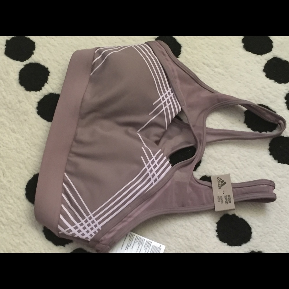 Sports bra